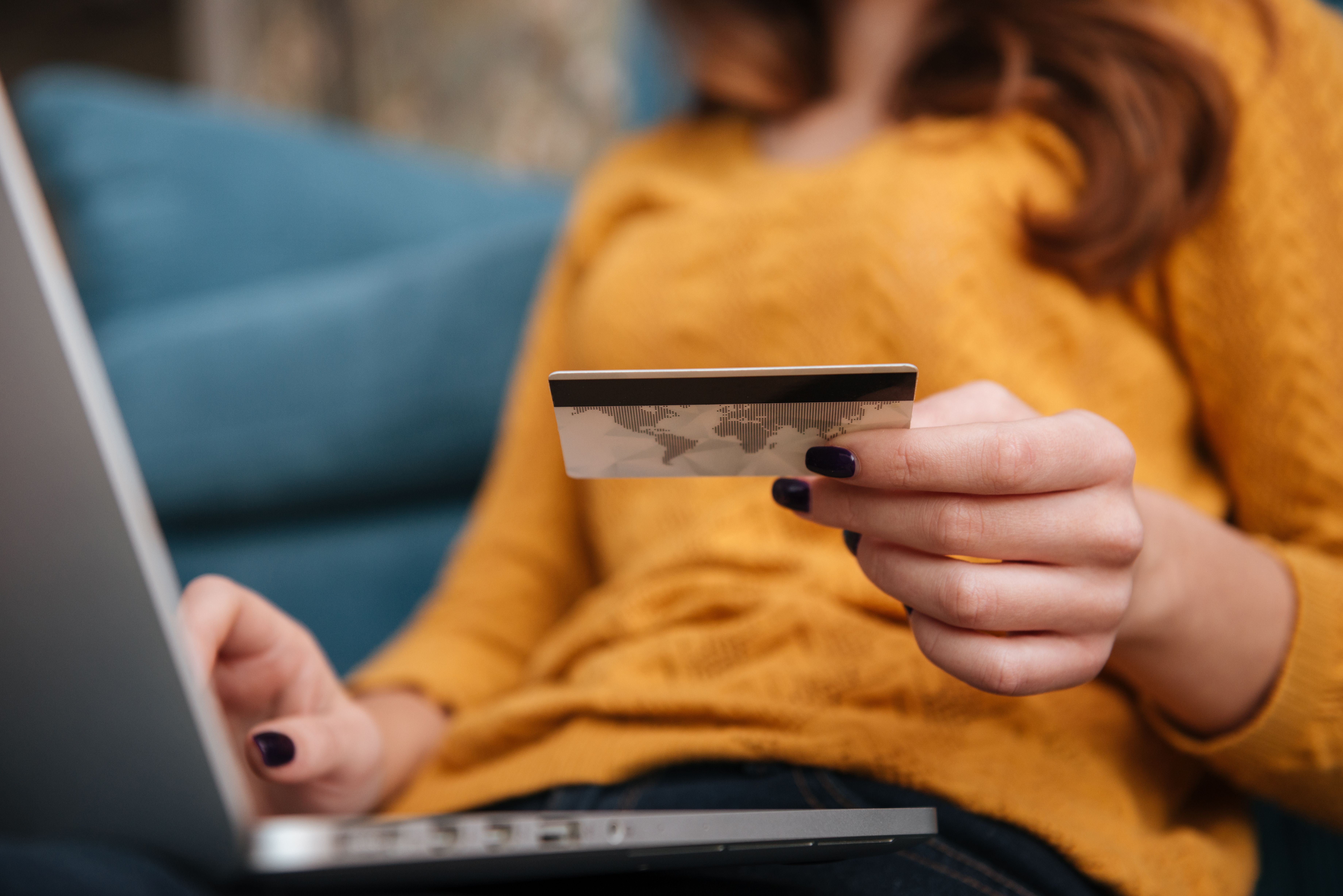 Guide to Credit Cards for Young Adults